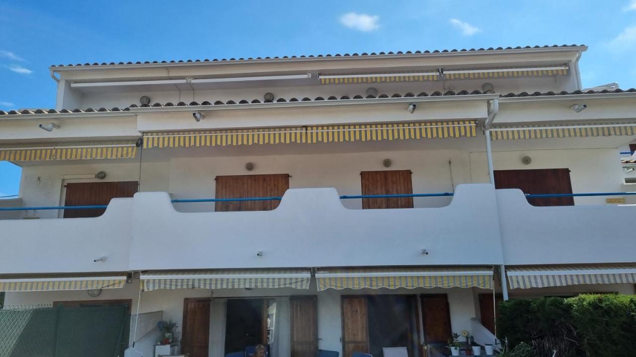 Apartamento Familiar Con Piscina Y Wifi L' Escala Ngoại thất bức ảnh