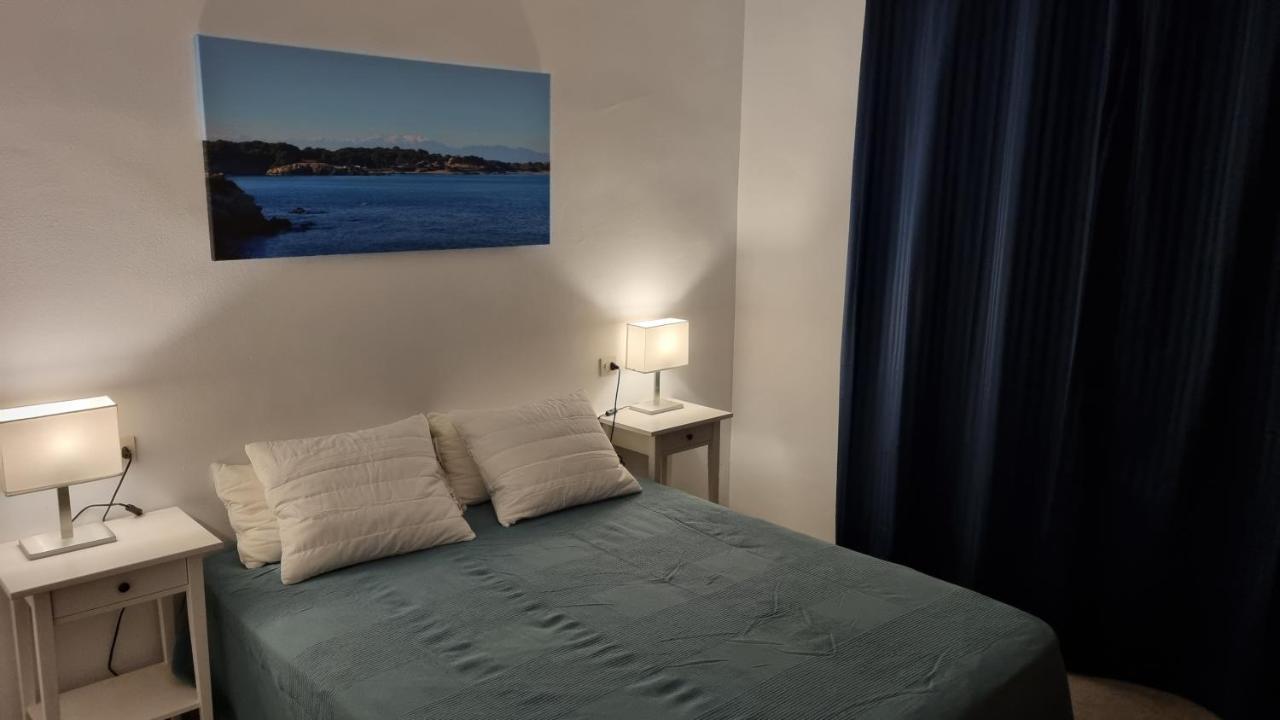 Apartamento Familiar Con Piscina Y Wifi L' Escala Ngoại thất bức ảnh